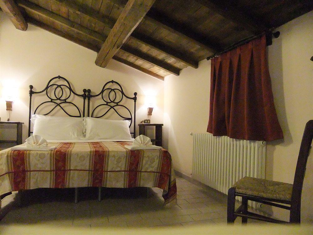 Aparthotel Residenza La Torre Santo Stefano Di Sessanio Esterno foto