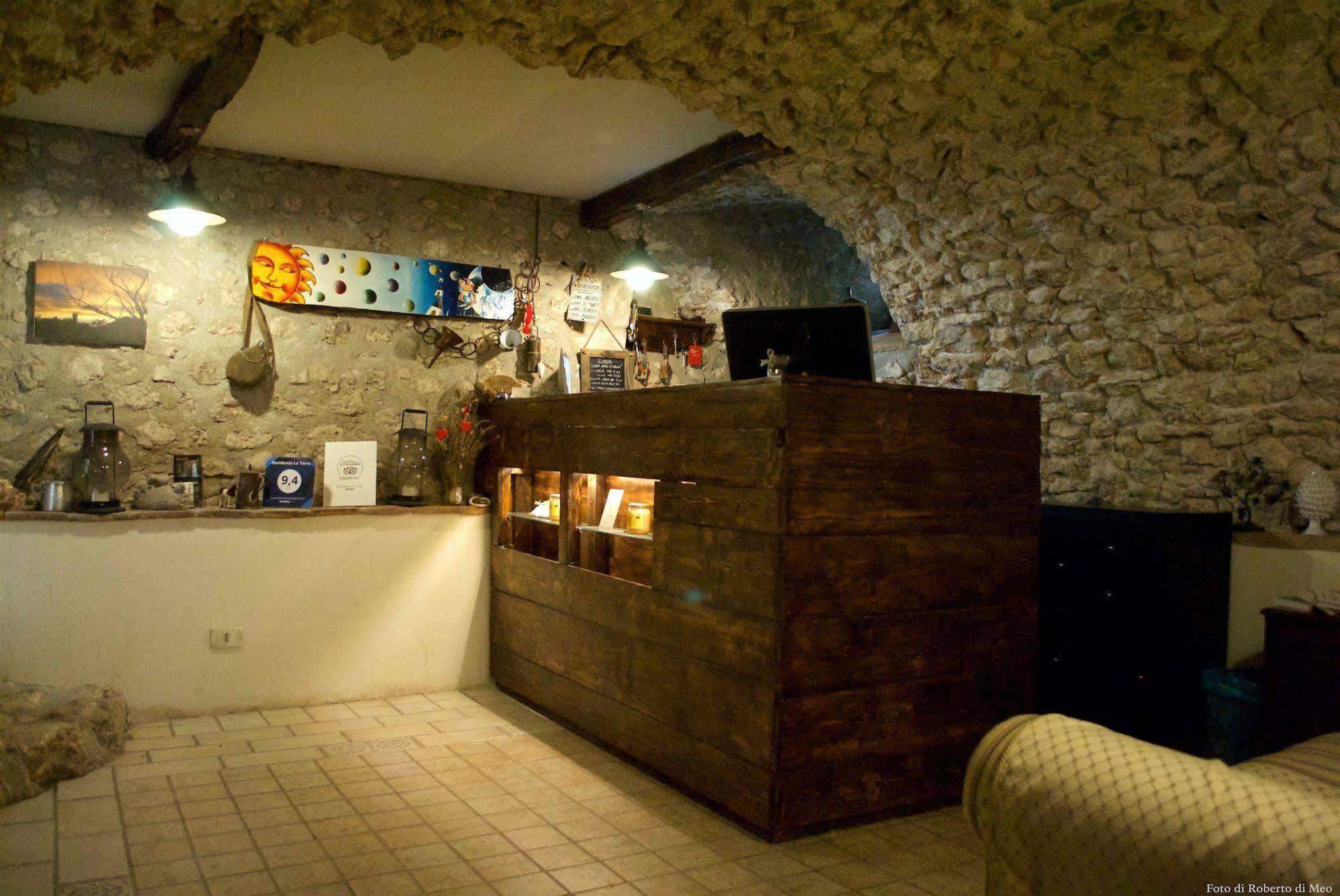 Aparthotel Residenza La Torre Santo Stefano Di Sessanio Esterno foto