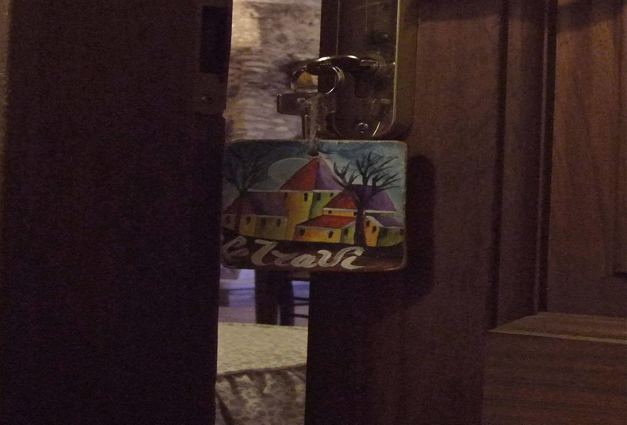 Aparthotel Residenza La Torre Santo Stefano Di Sessanio Esterno foto