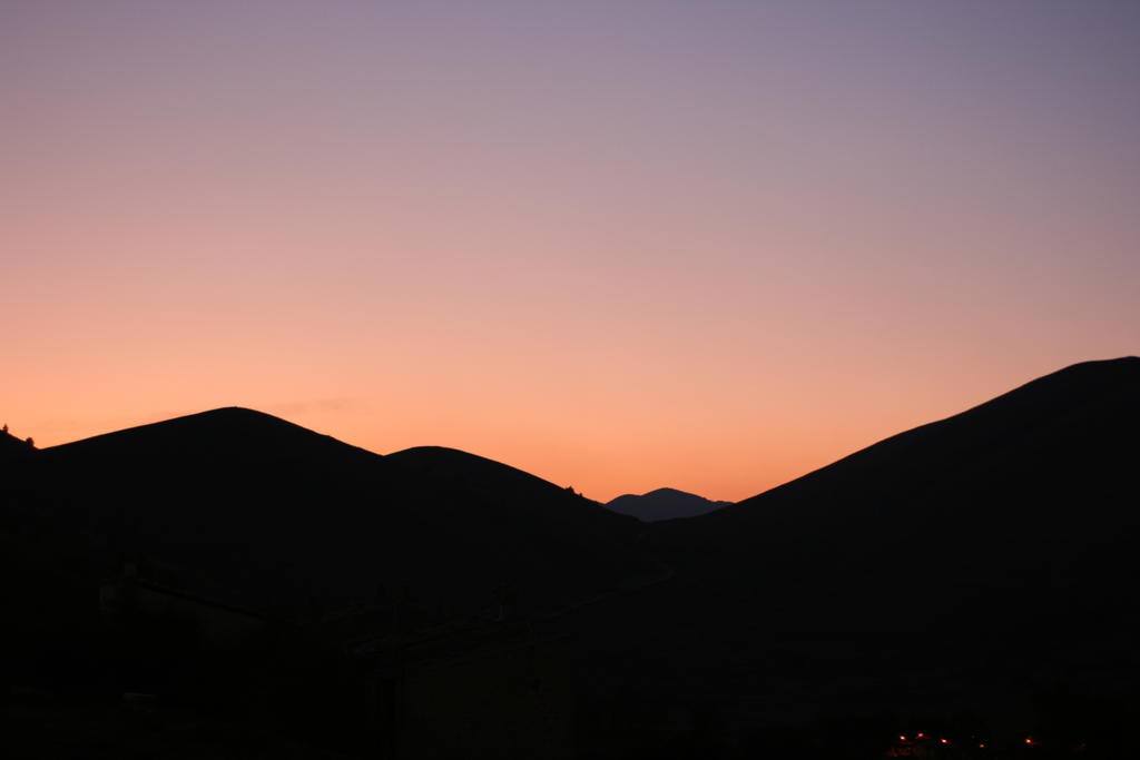 Aparthotel Residenza La Torre Santo Stefano Di Sessanio Esterno foto