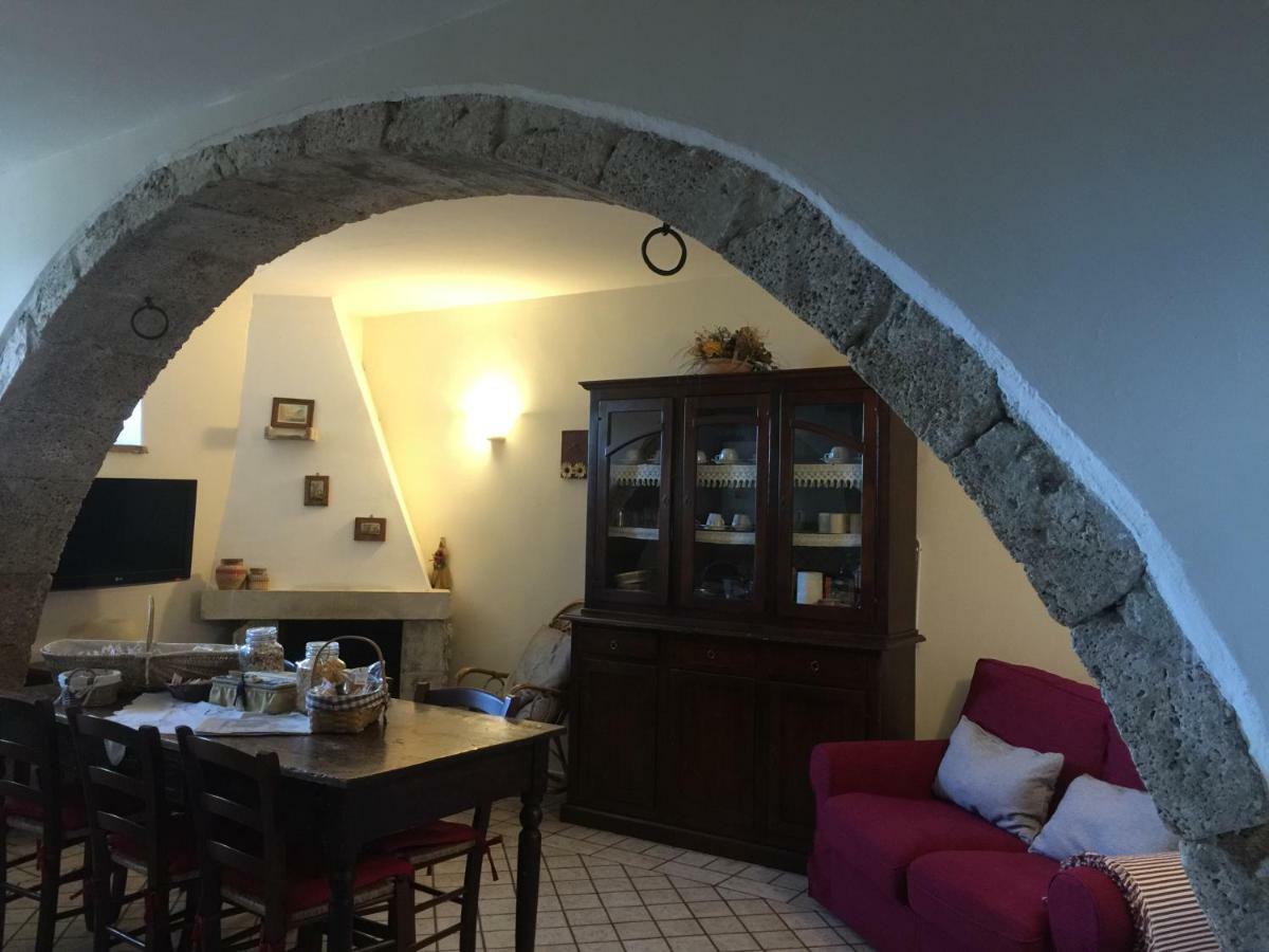 Aparthotel Residenza La Torre Santo Stefano Di Sessanio Esterno foto