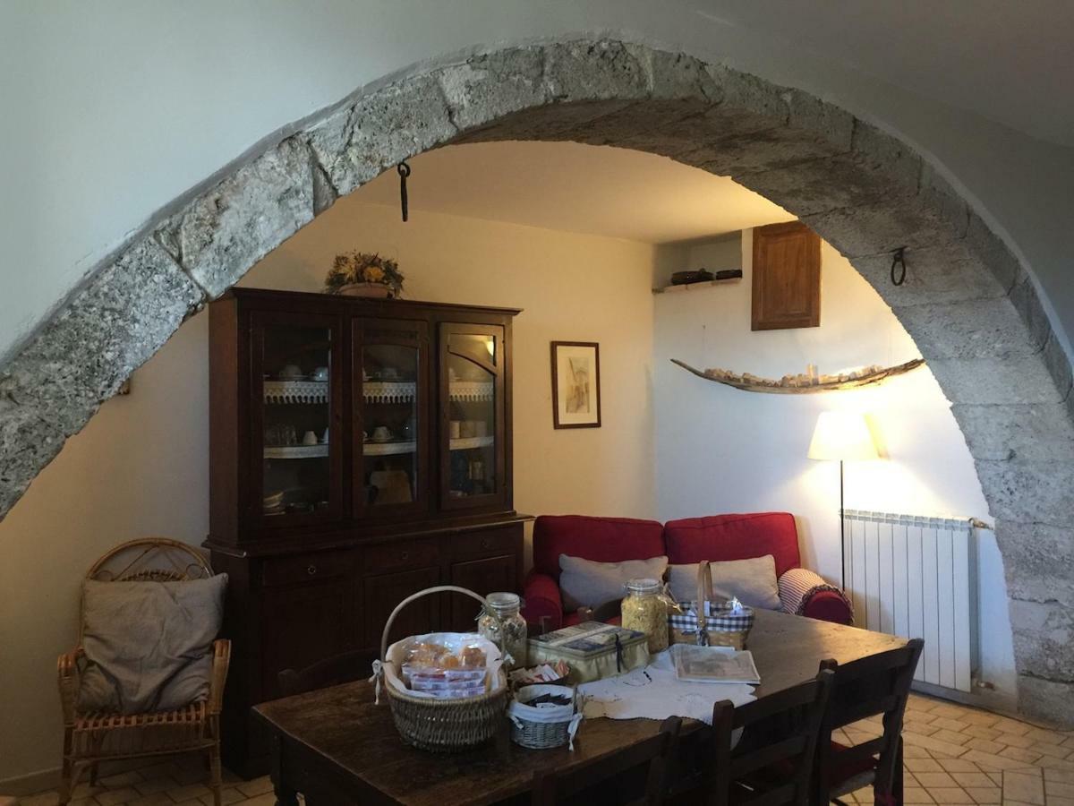 Aparthotel Residenza La Torre Santo Stefano Di Sessanio Esterno foto