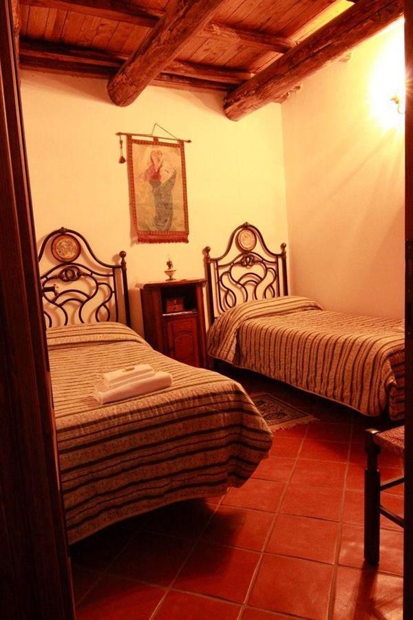 Aparthotel Residenza La Torre Santo Stefano Di Sessanio Esterno foto
